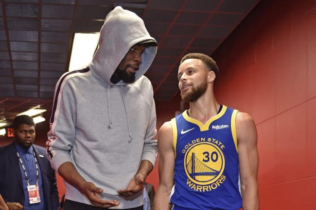 2025足协杯决赛“明星机位”公布：法比奥、纳萨里奥当选（2025足协杯决赛明星机位出炉：法比奥与纳萨里奥当选）