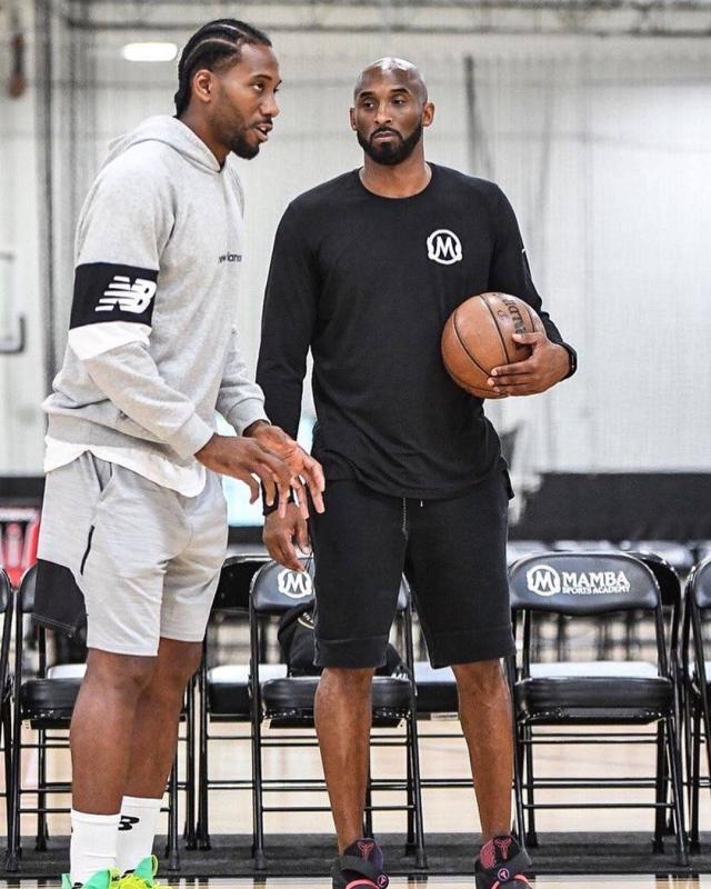 篮球篮网进攻端再现高光时刻（篮网进攻火力再度爆发）